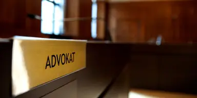 Tre advokatbyråer fast kring penningtvätt