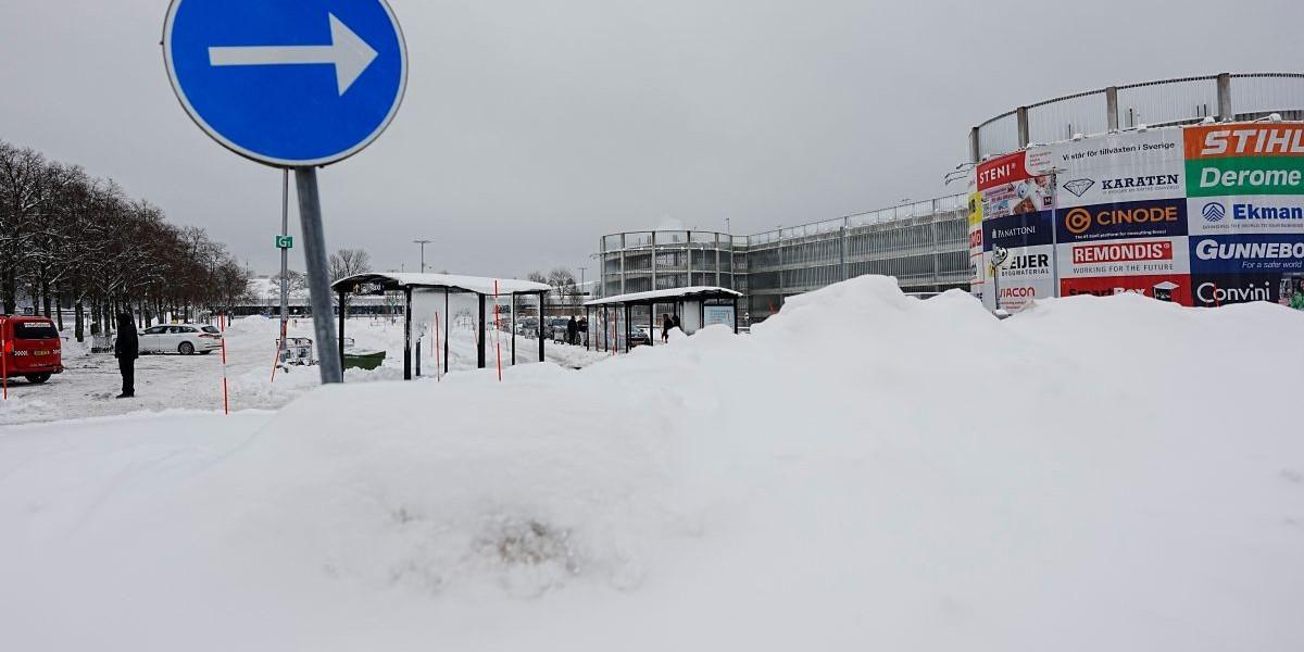 Snöfattiga vintrar gör snöröjningen ovan och kan kosta miljoner