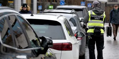 Ändrad dom efter påkörd p-vakt